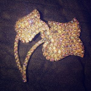 Vintage Rose Crystal Brooch